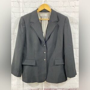 Tahari Women's Black & Gray Pinstripe Classic Striking Office Blazer Jacket